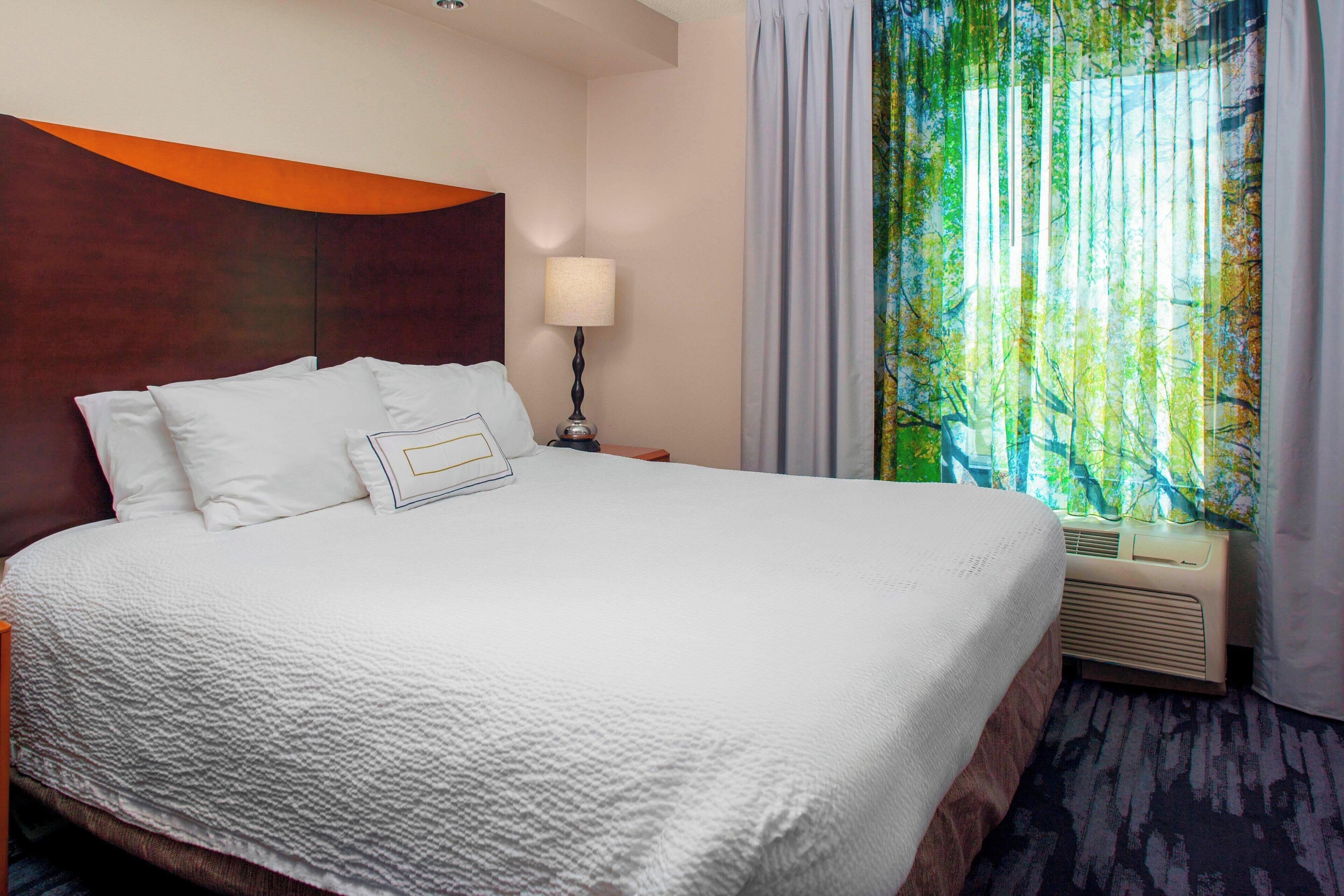 studio, 1 king bed with sofa bed | individually decorated, individually furnished, desk, laptop workspace