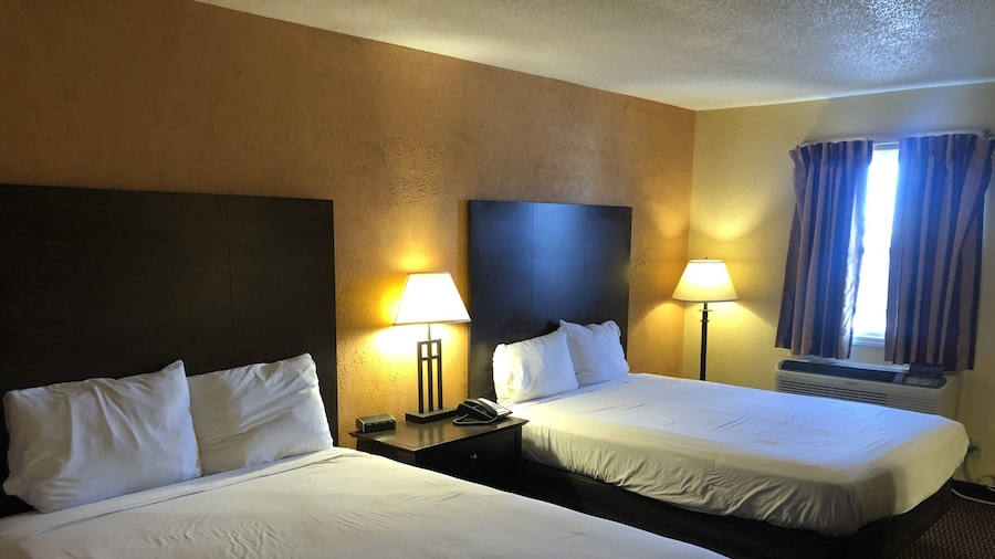 Nendels Inn & Suites