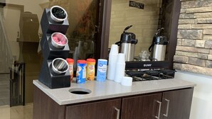 Coffee service - Red Roof Inn Atlanta - Six Flags (Atlanta)