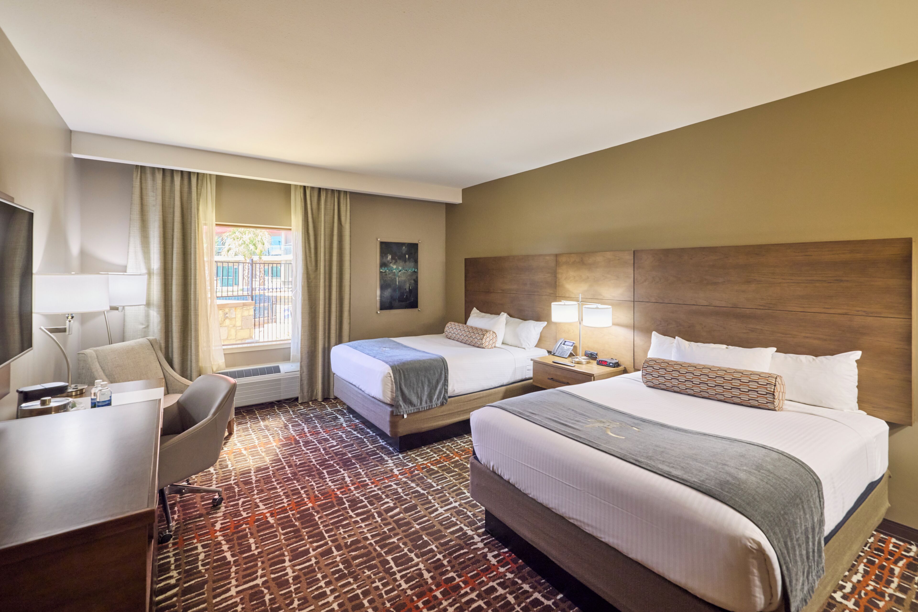 Escrivaninha, espaço de trabalho para notebook