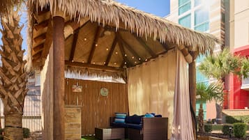 Piscina externa sazonal