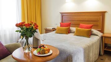 1 soverom, sengetøy av topp kvalitet, minibar og safe på rommet