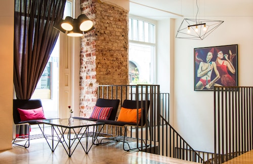 Hestia Hotel Radi un Draugi