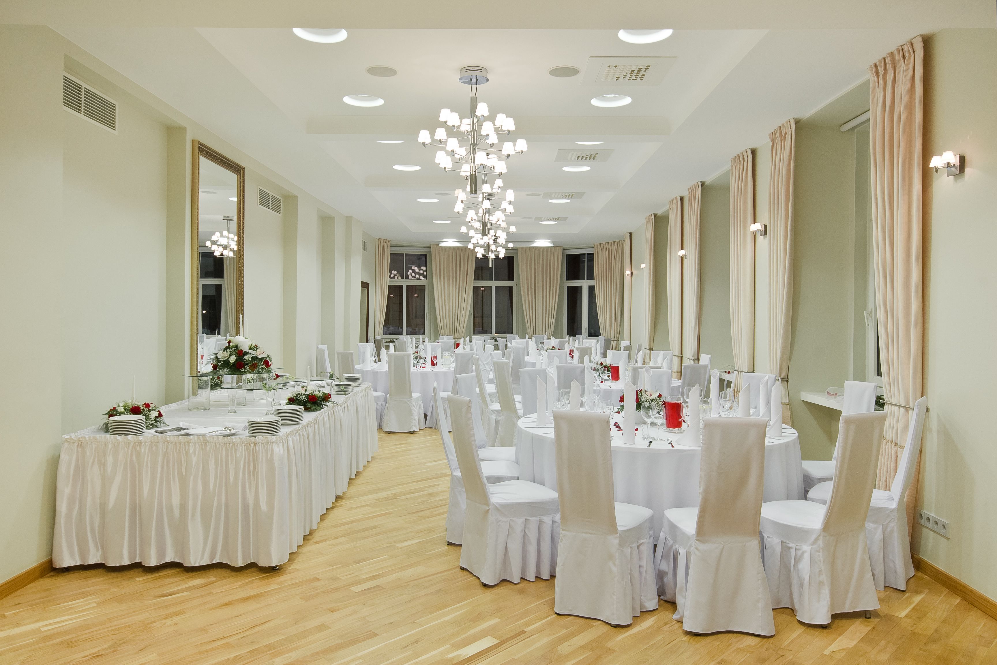 Banquet hall