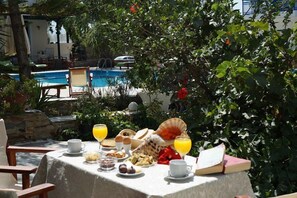 Terrace/patio - Ioanna Apartments (Naxos)