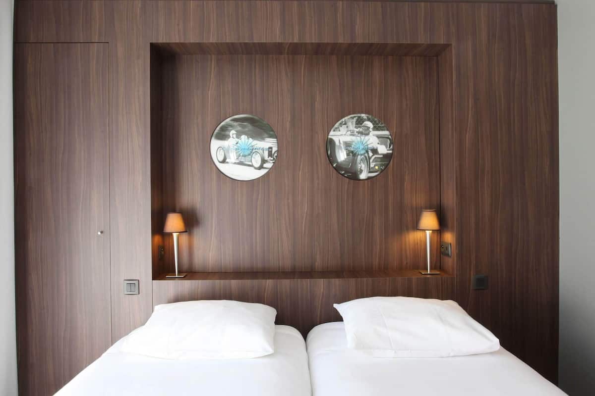 individually decorated, desk, rollaway beds, free wifi