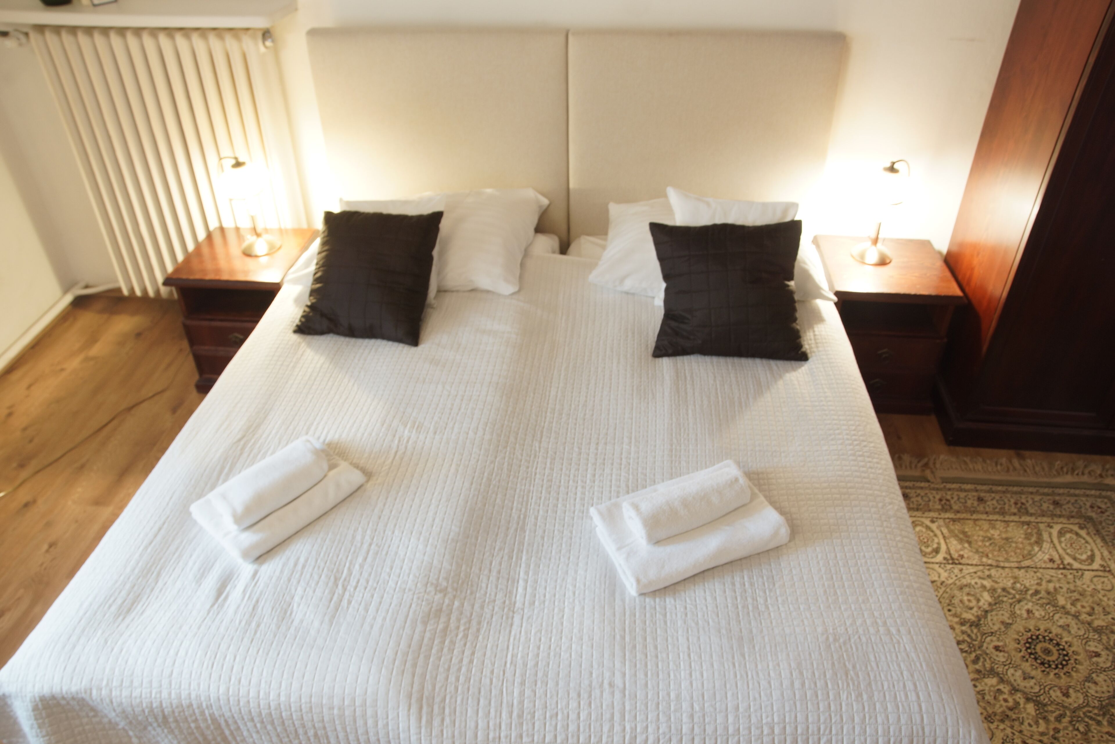standard twin room, 2 single beds | desk, iron/ironing board, rollaway beds, free wifi