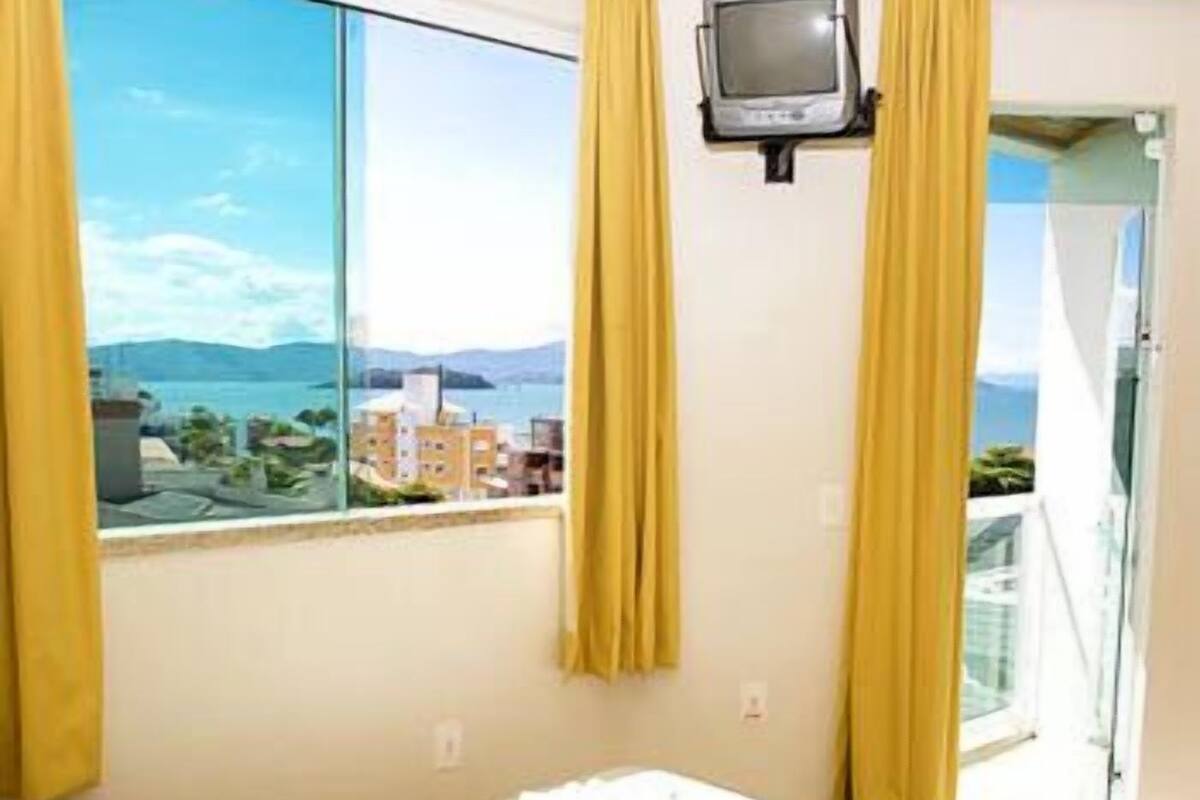 Standard double | Minibar, in-room safe, WiFi (surcharge)