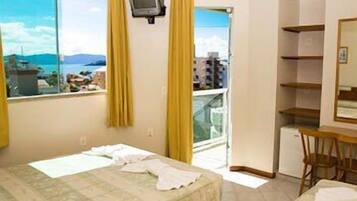 Minibar, in-room safe, WiFi