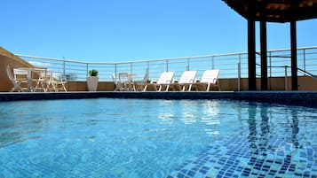 Piscina externa