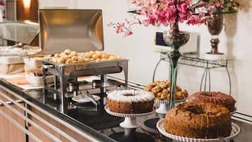 Desayuno buffet incluido todos los dĆas