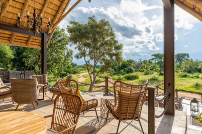 Shumbalala Game Lodge