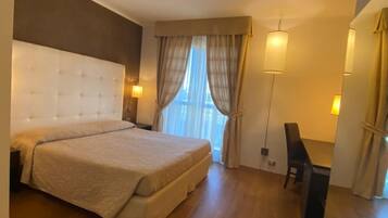 Chambre Supérieure Double ou avec lits jumeaux | Literie hypoallergénique, minibar, coffres-forts dans les chambres