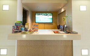 Reception - Cairns City Apartments (Cairns)