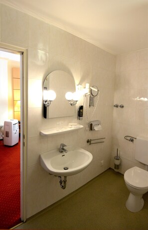 Comfort Room | Bathroom | Hair dryer, towels