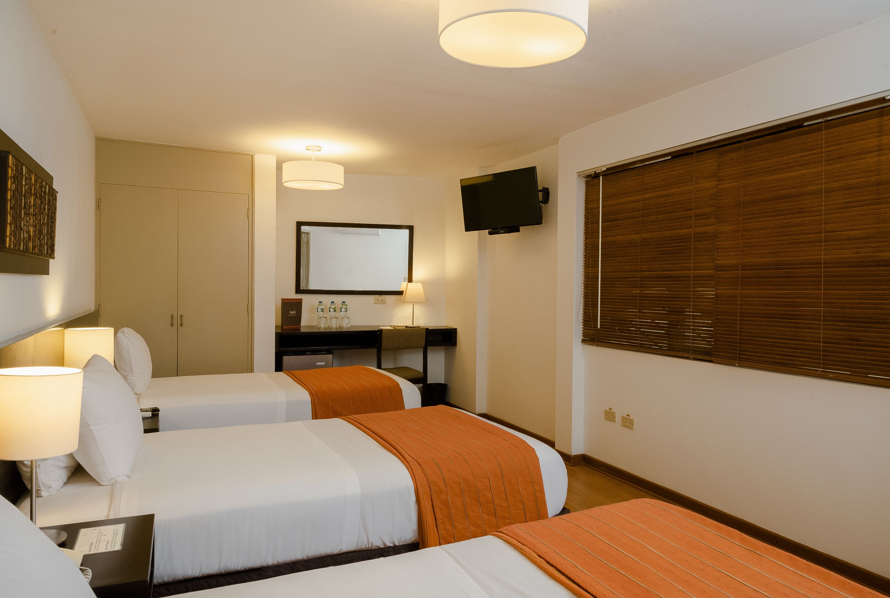 triple room | courtyard view