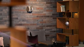 ロビー応接スペース