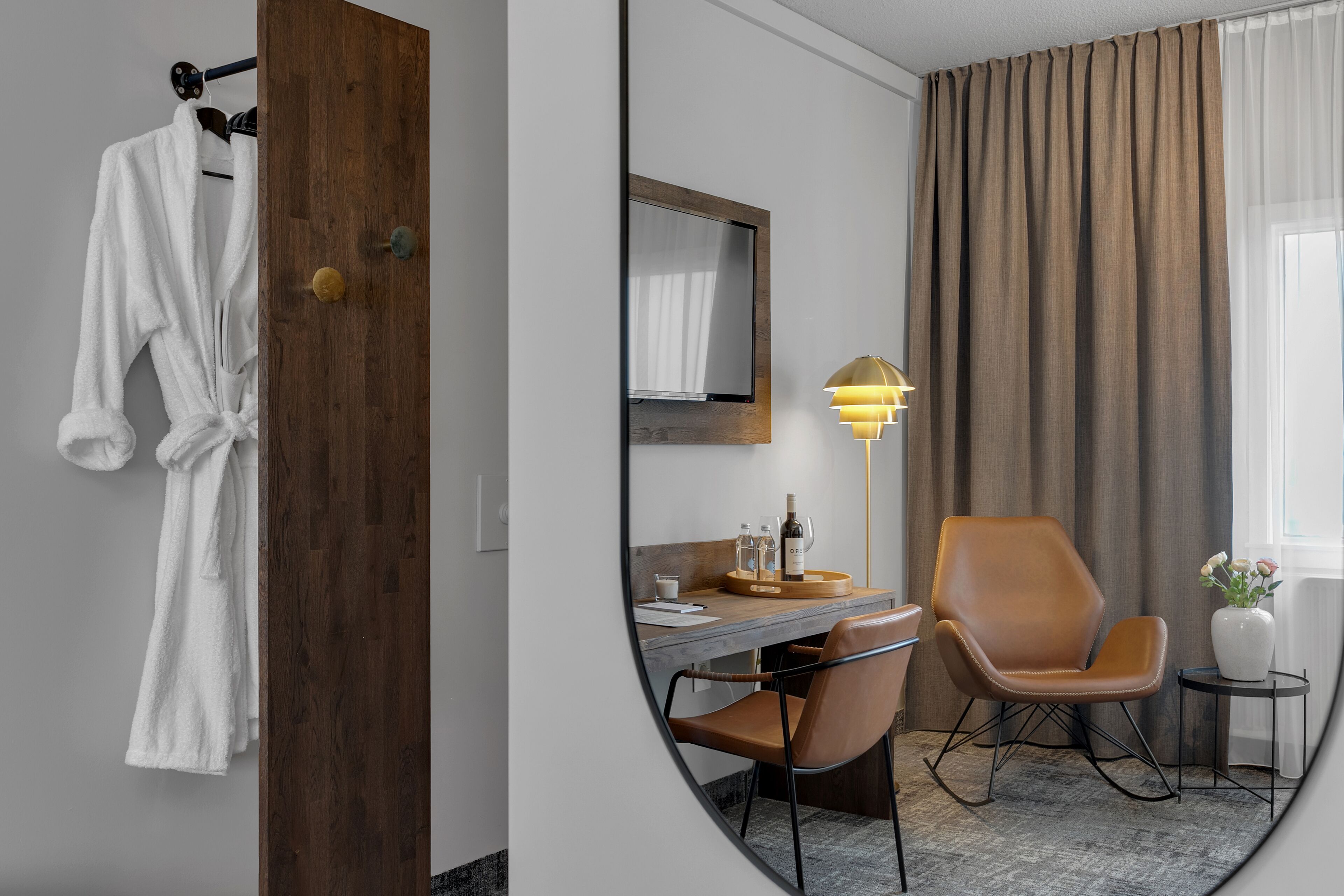 deluxe double room | 1 bedroom, desk, laptop workspace, blackout curtains