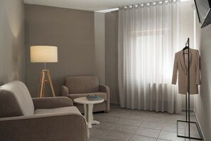 Couette en duvet d'oie, minibar, bureau, lits bébé (en supplément)