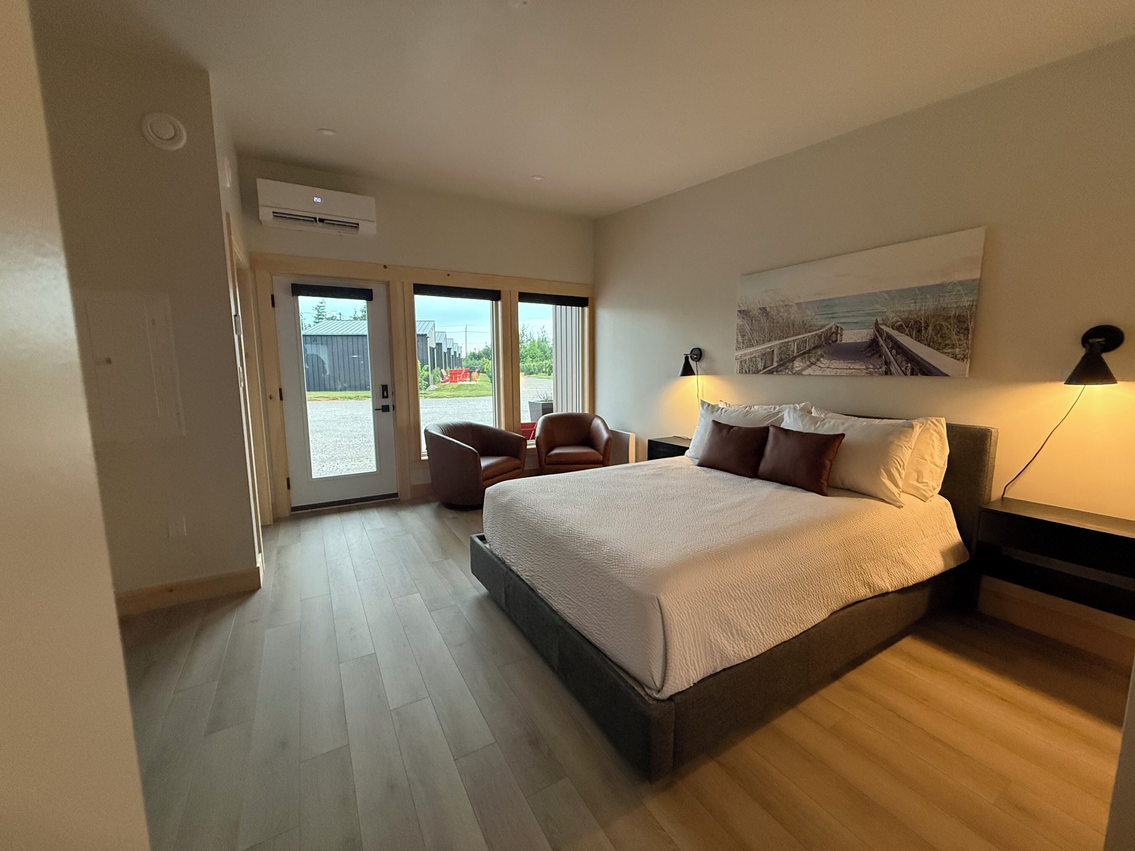 Studio Standard, 1 grand lit | Lit avec matelas à plateau-coussin, accès au Wi-Fi (inclus)