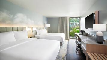 Egyptian cotton sheets, premium bedding, down duvets, in-room safe