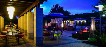 Hotel Indigo Long Island - East End by IHG