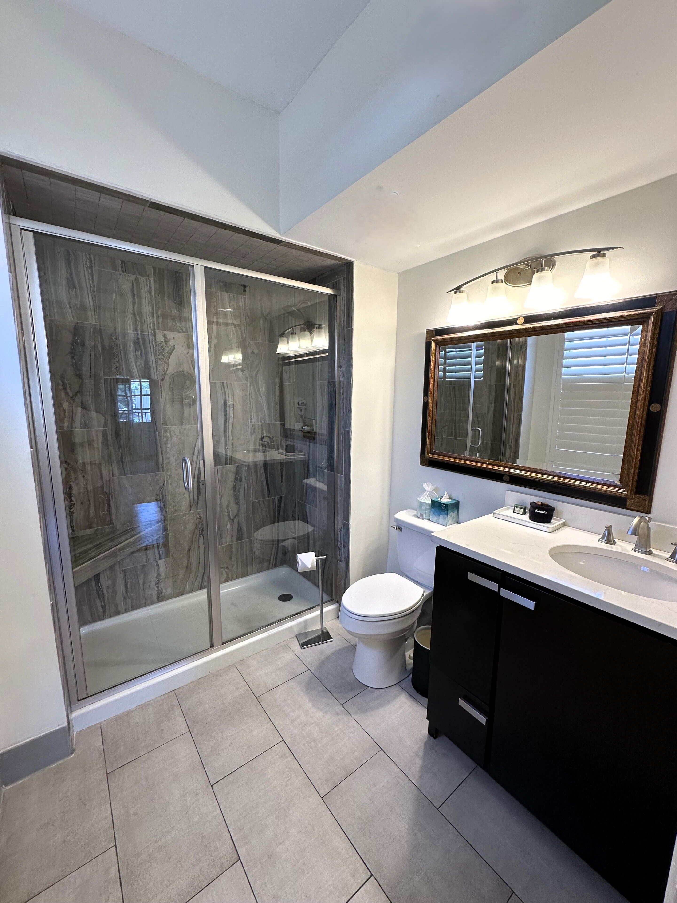 room, private bathroom (mississippi delta-1) | in-room safe, individually decorated, individually furnished