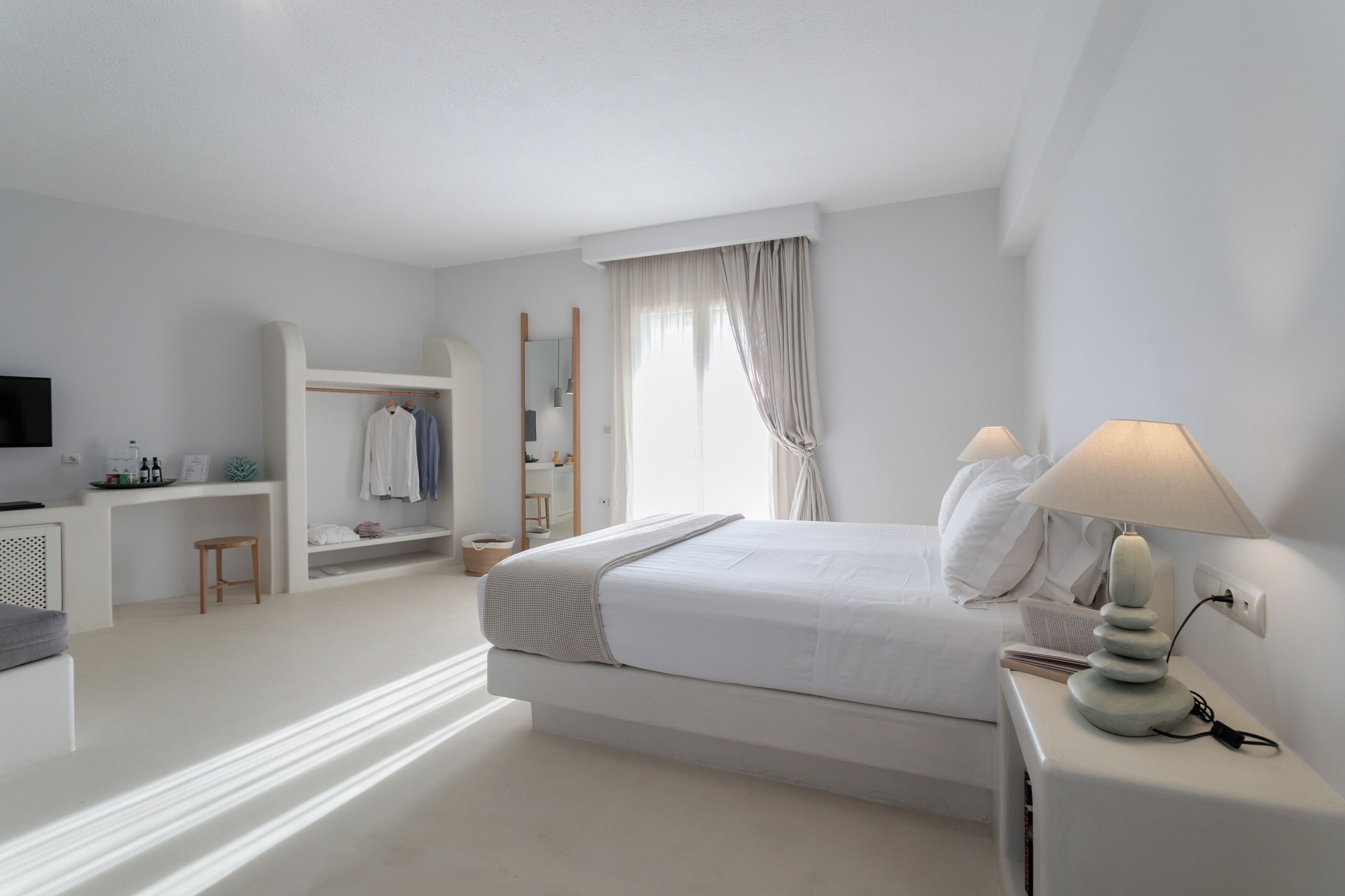 deluxe sea view suite | 1 bedroom, premium bedding, in-room safe, blackout curtains