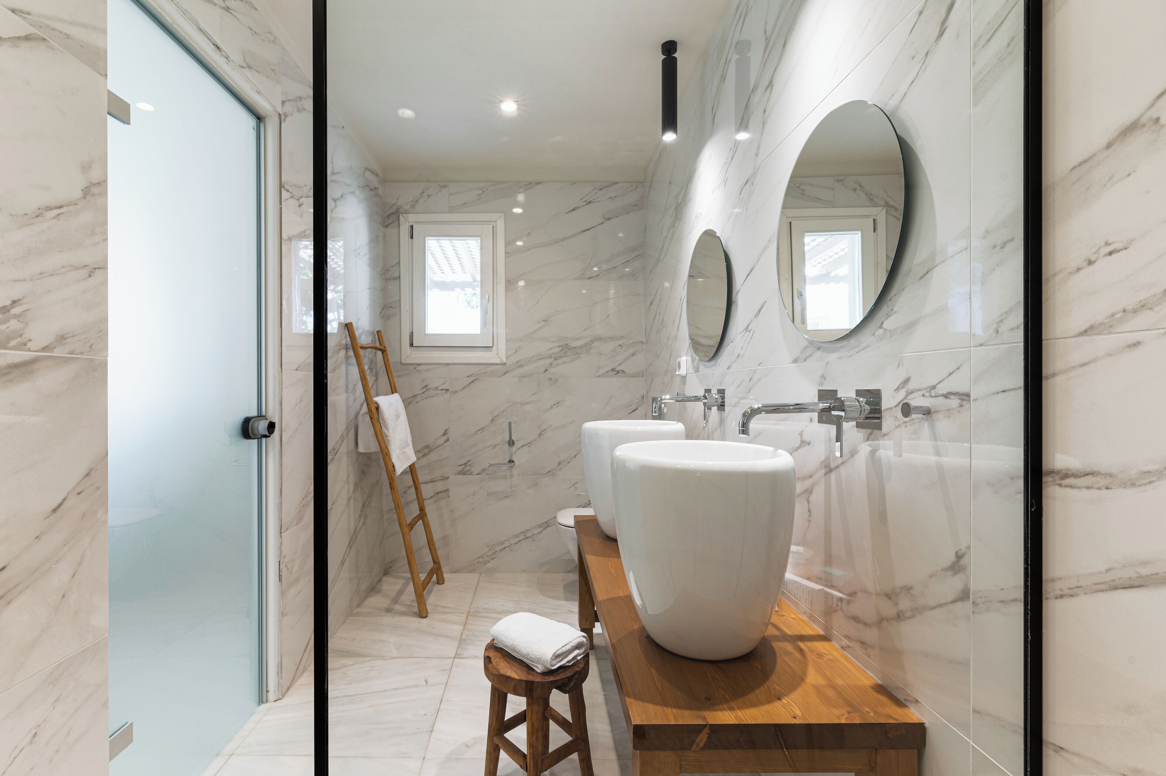 finikas sea view suite with private pool | bathroom | hair dryer, slippers, towels, soap