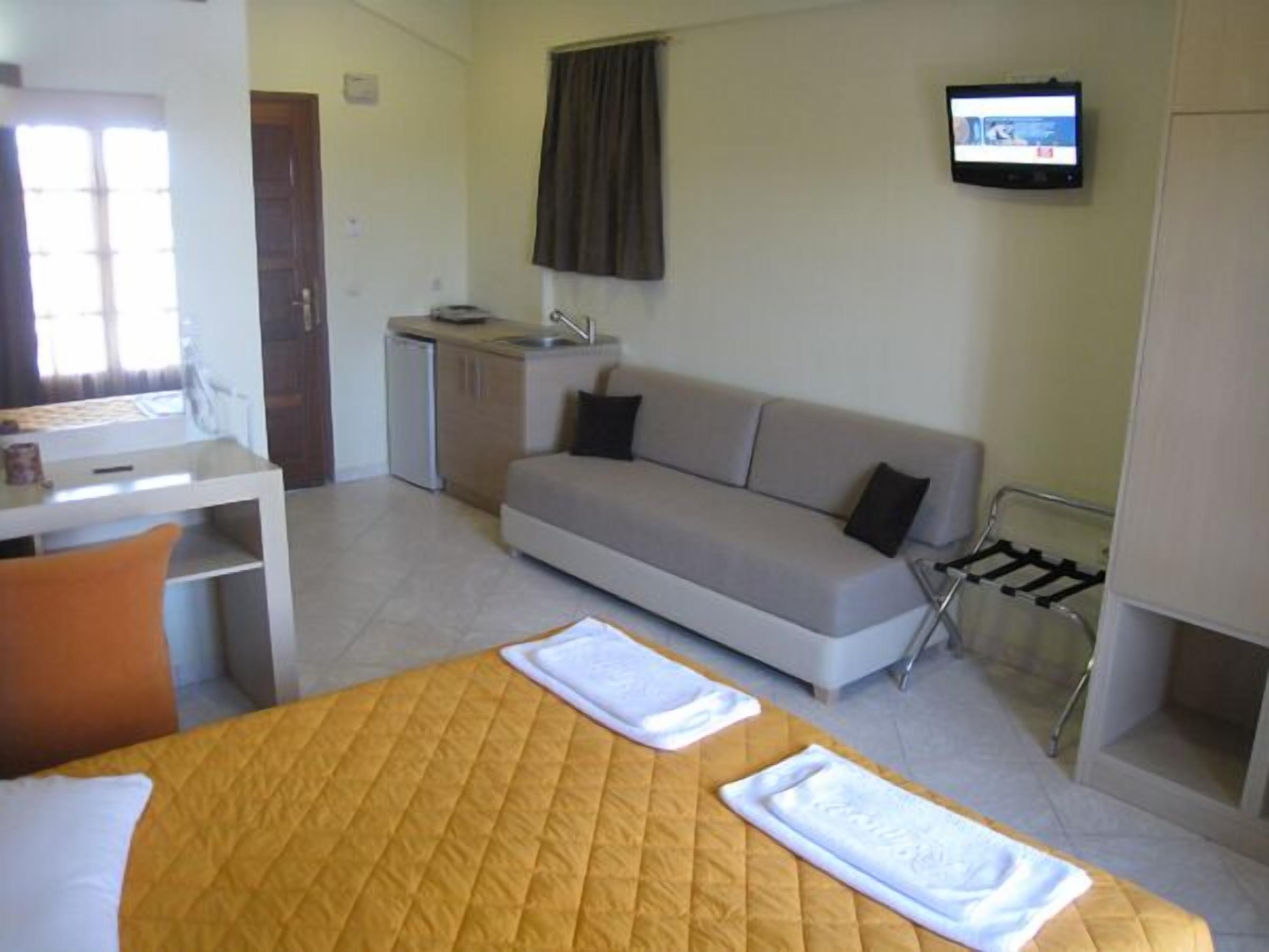 family room | living area