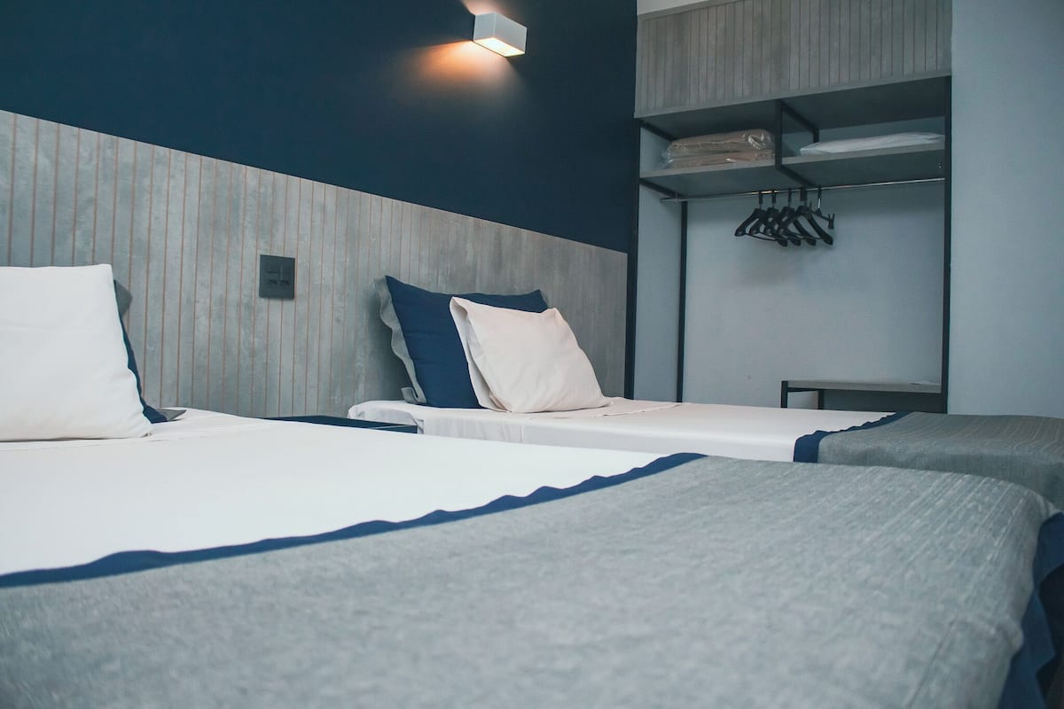 junior room, 2 single beds | 1 bedroom, minibar, in-room safe, blackout curtains