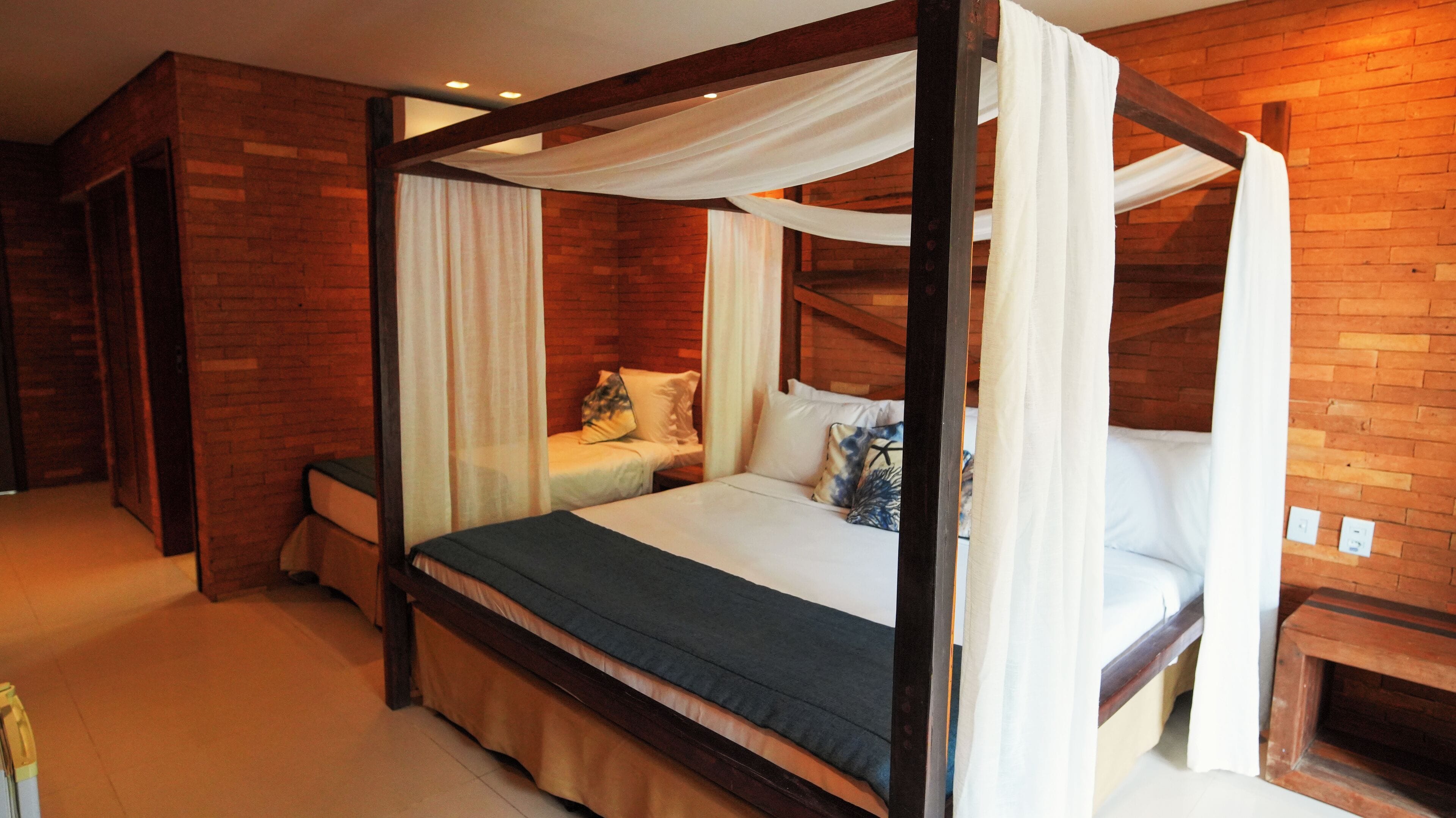 Premium Class Superior | Minibar, coffre-fort, bureau, rideaux d’obscurcissement