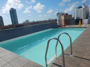 Outdoor pool - Express Hotel (Salvador)