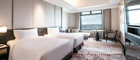 Habitación clásica, 2 camas individuales, con acceso al salón lounge del club | Ropa de cama de alta calidad, edredón y minibar