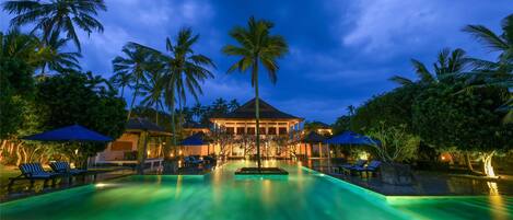 Outdoor pool, pool umbrellas, pool loungers