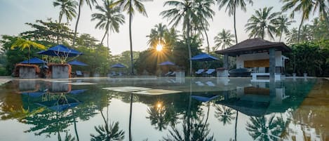 Outdoor pool, pool umbrellas, pool loungers