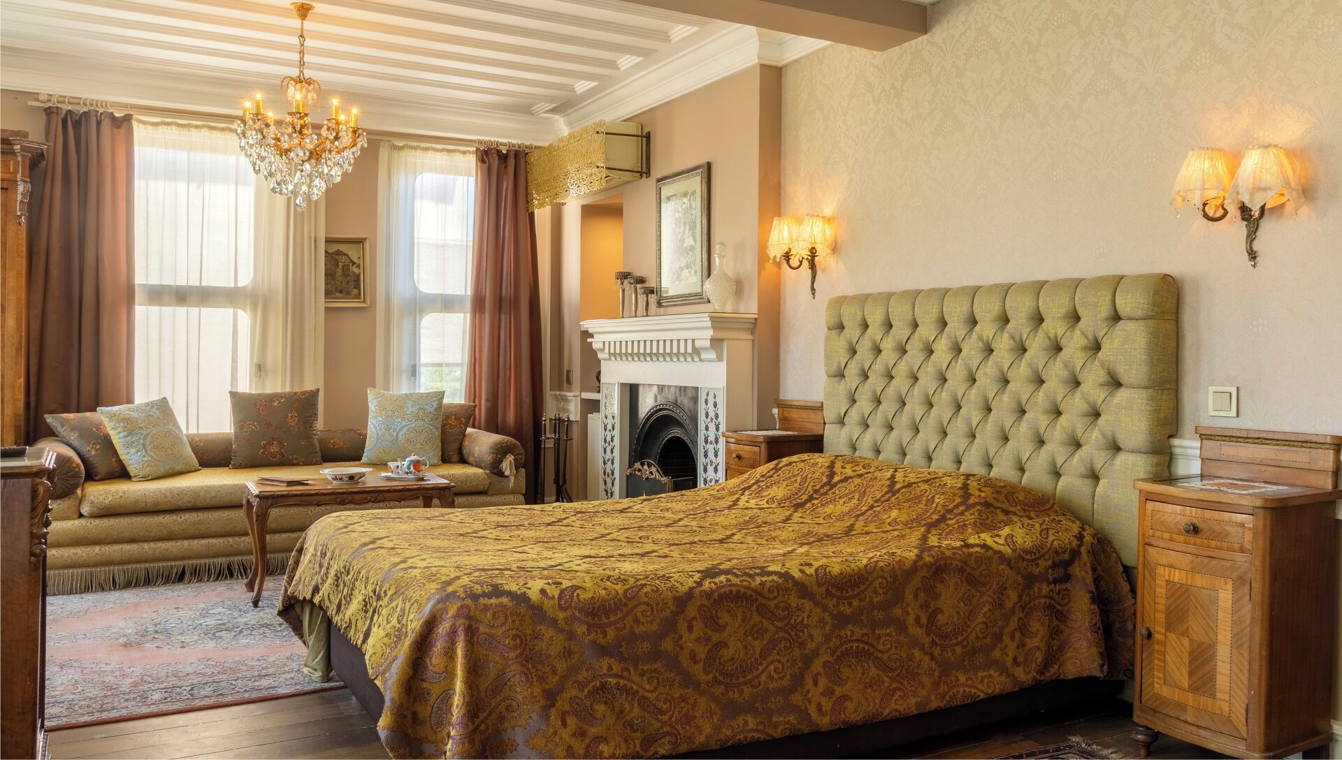 Junior Suite | Minibar, in-room safe, iron/ironing board, free WiFi