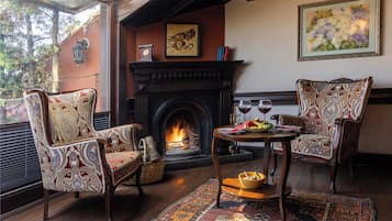 Loftsleilighet – city, 1 soverom, lanai, byutsikt | Minibar, safe på rommet, strykejern/-brett og wi-fi (inkludert)