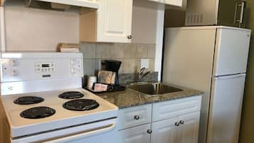 Fridge, microwave, coffee/tea maker