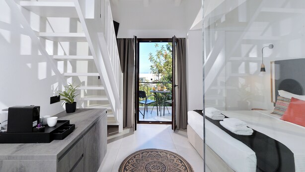 Standard Suite with Loft | Wi-fi (inkludert) og sengetøy