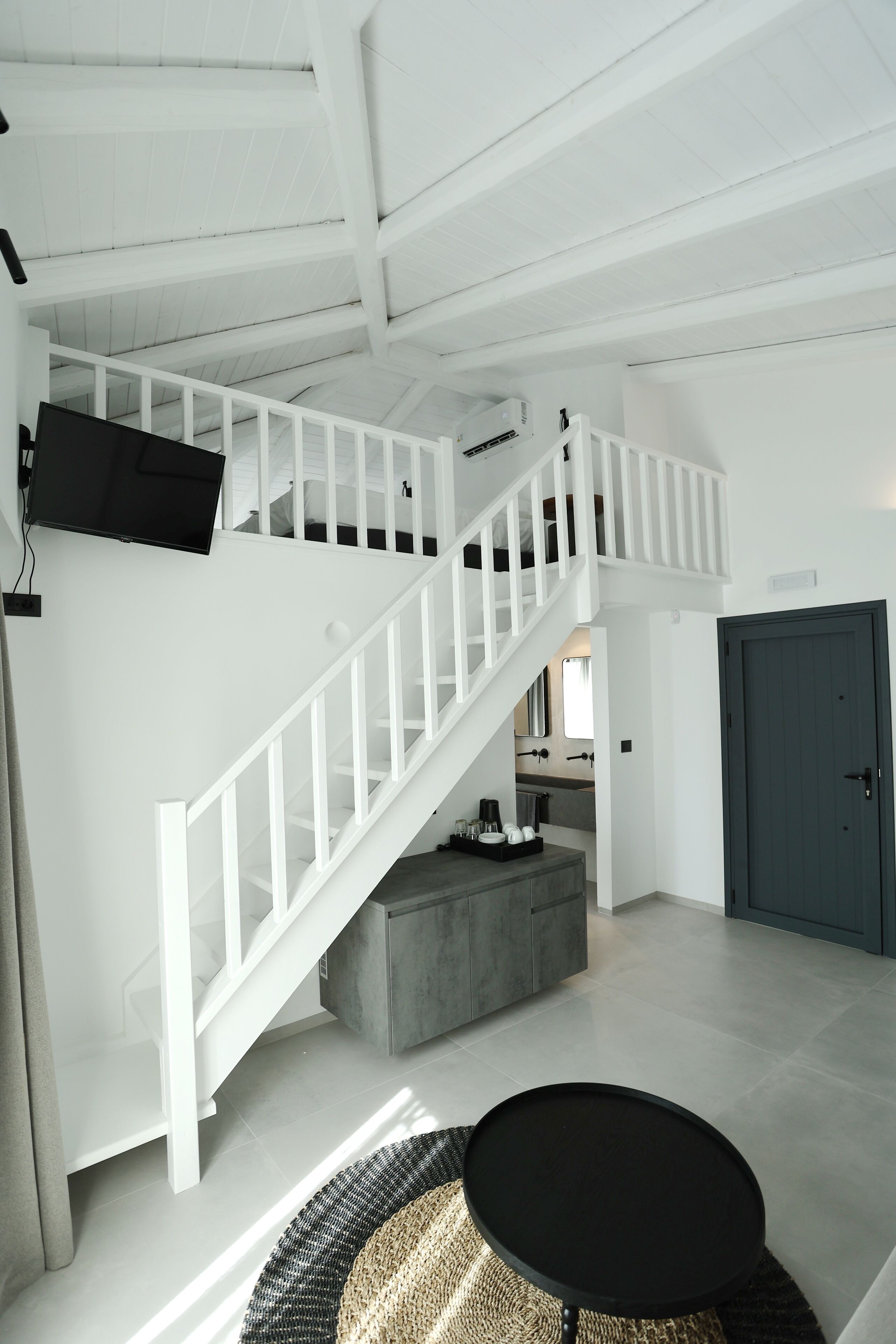 grand suite with loft and pool view | 1 bedroom, free wifi, bed sheets