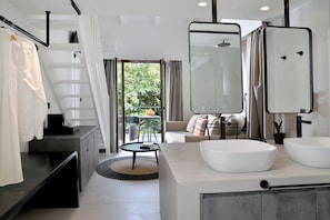 Standard Suite with Loft | Wohnbereich