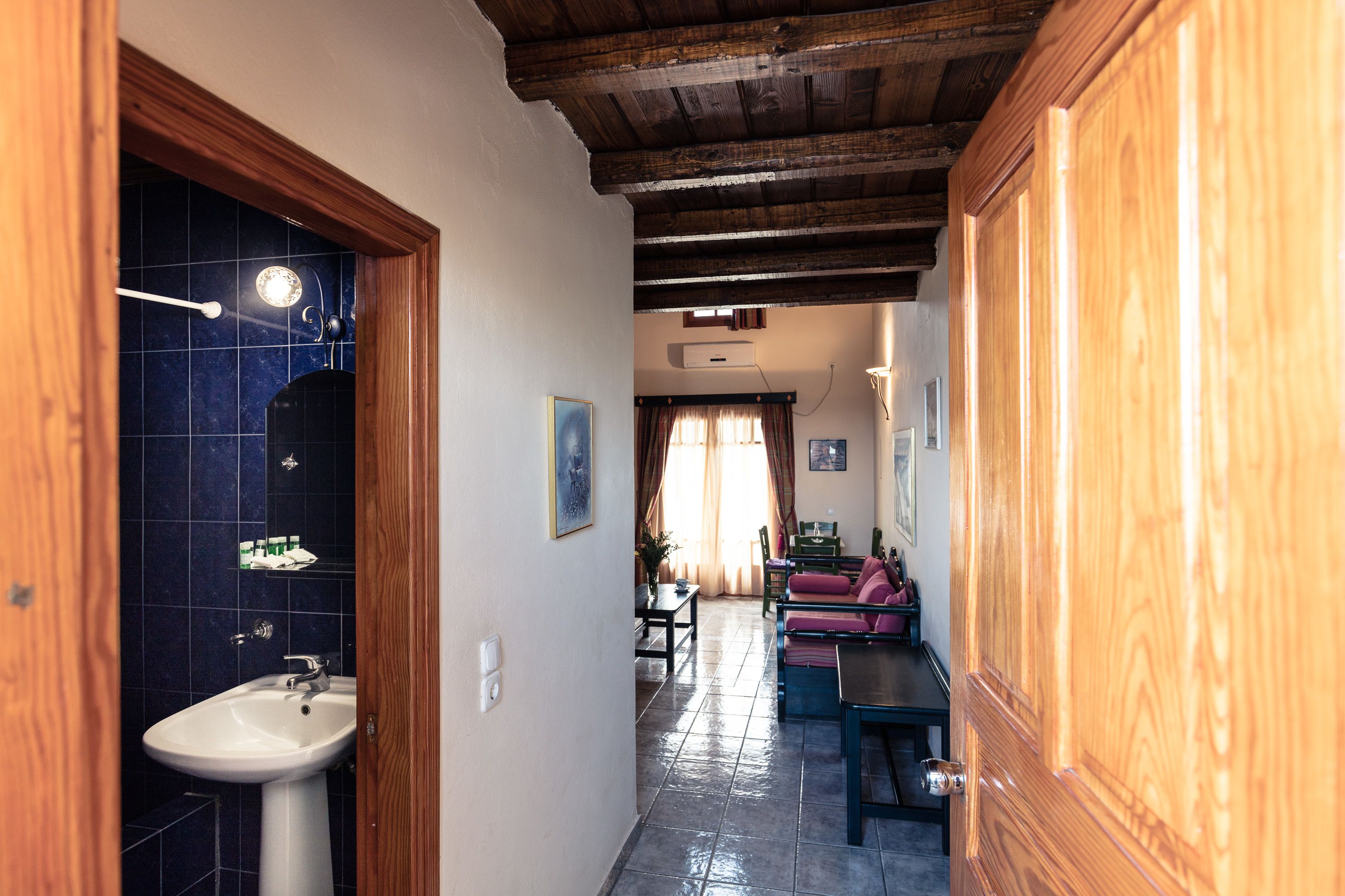 one bedroom apartment with mountain view - split level | bathroom | free toiletries, hair dryer, towels, soap