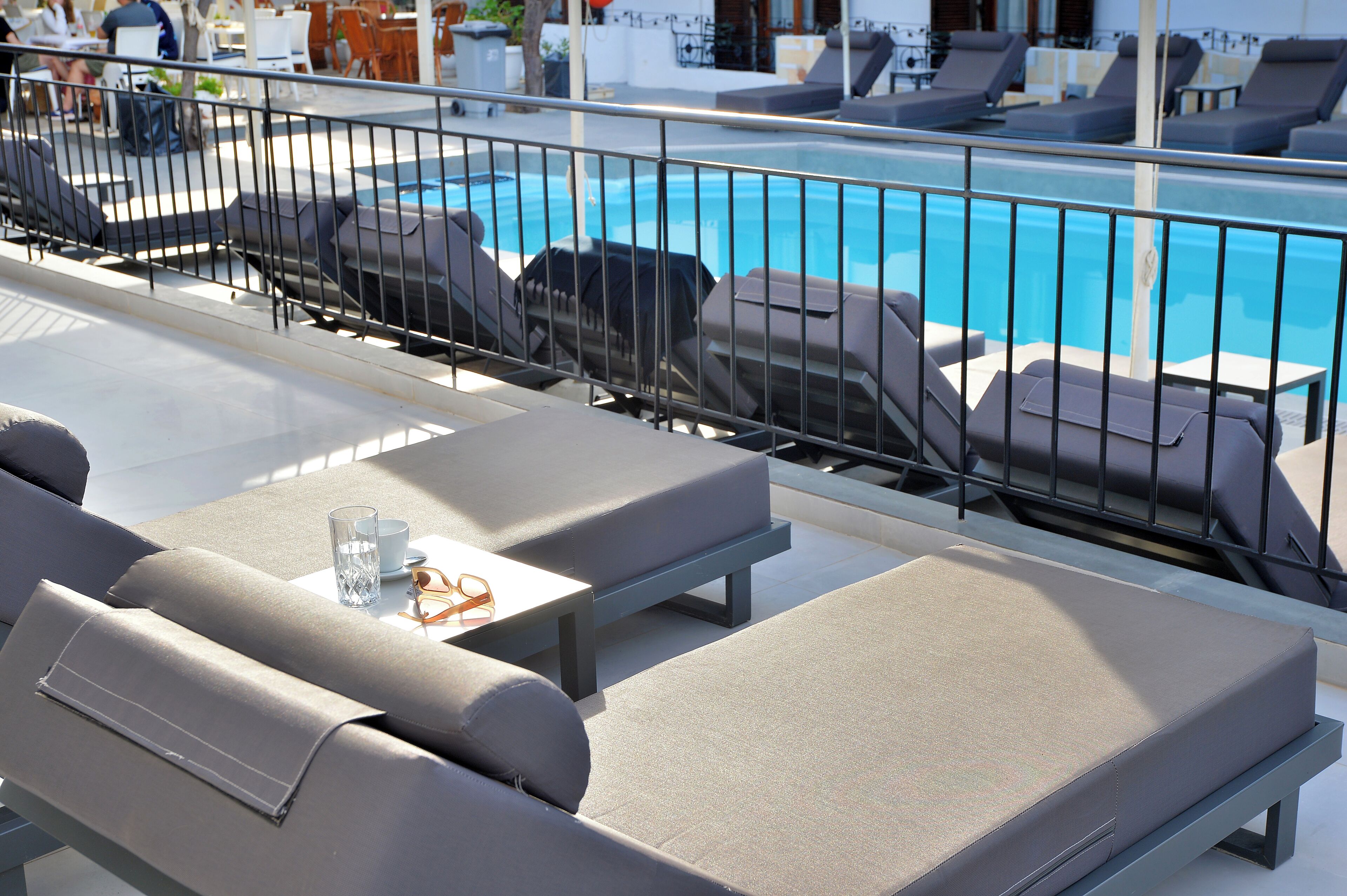 Superior Suite with Pool View | 陽台景觀