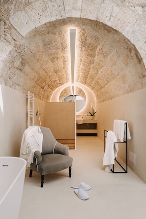 Bathroom - Masseria Susafa (Polizzi Generosa)