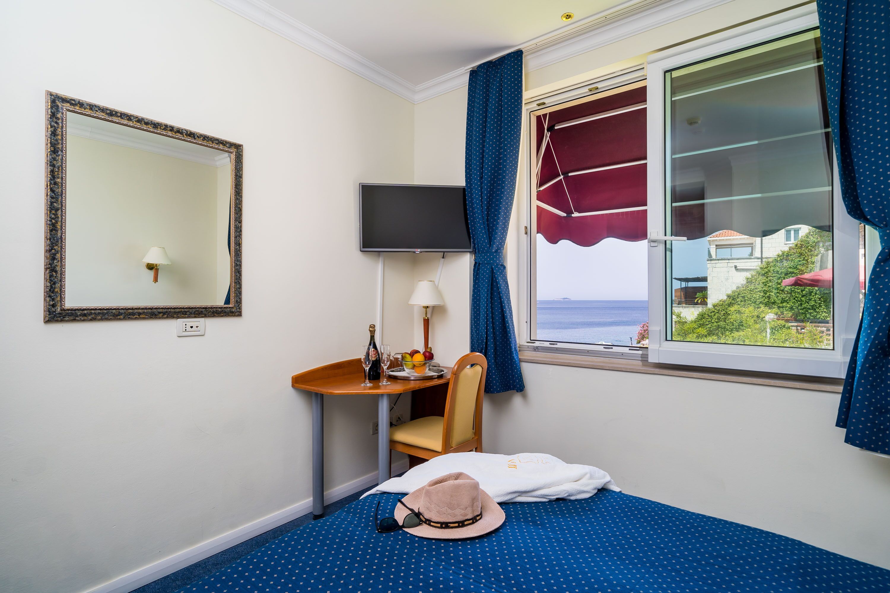 double or twin room | in-room safe, desk, free cots/infant beds, free rollaway beds