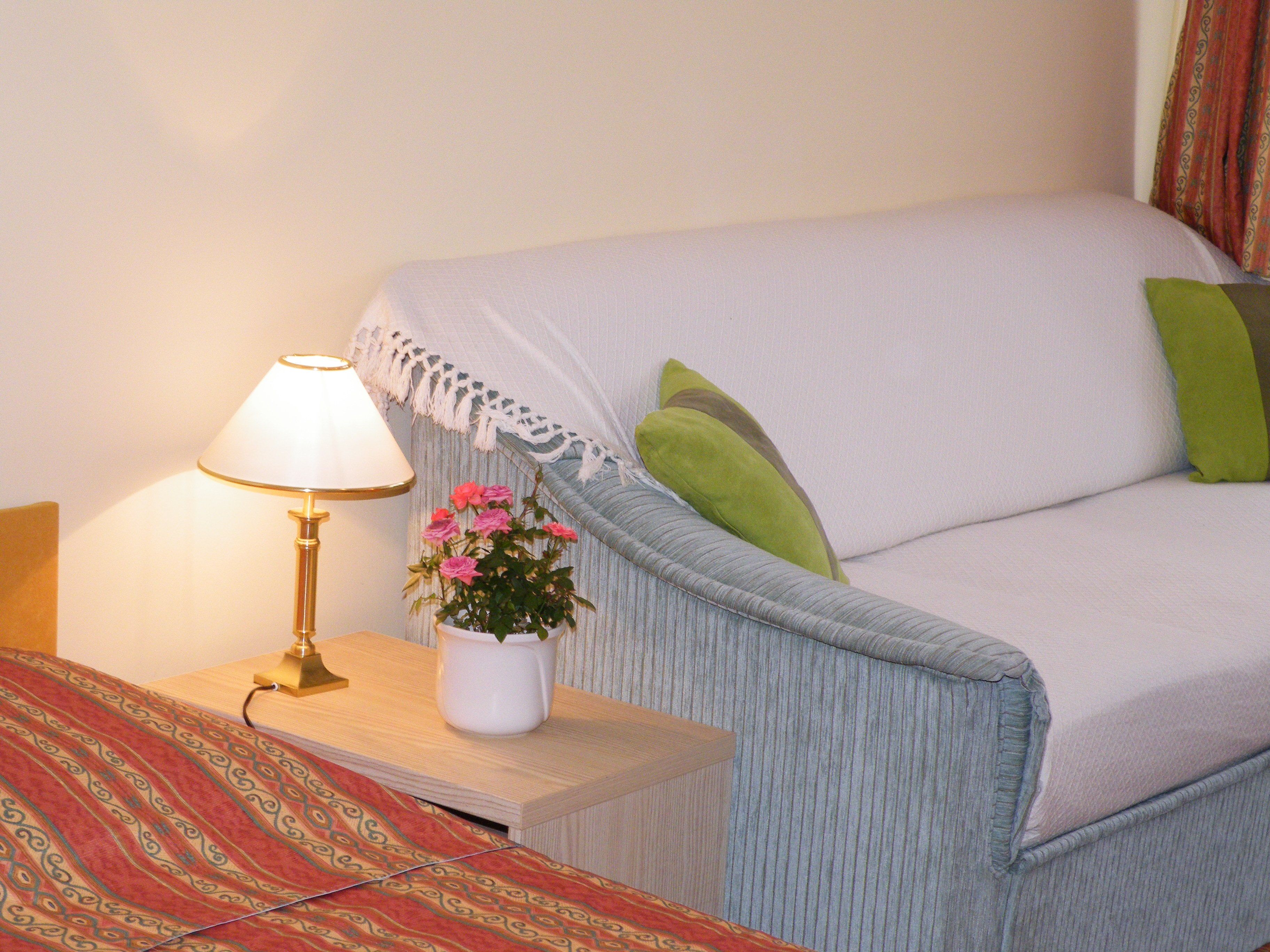 apartment for 3 people with kitchen | room amenity