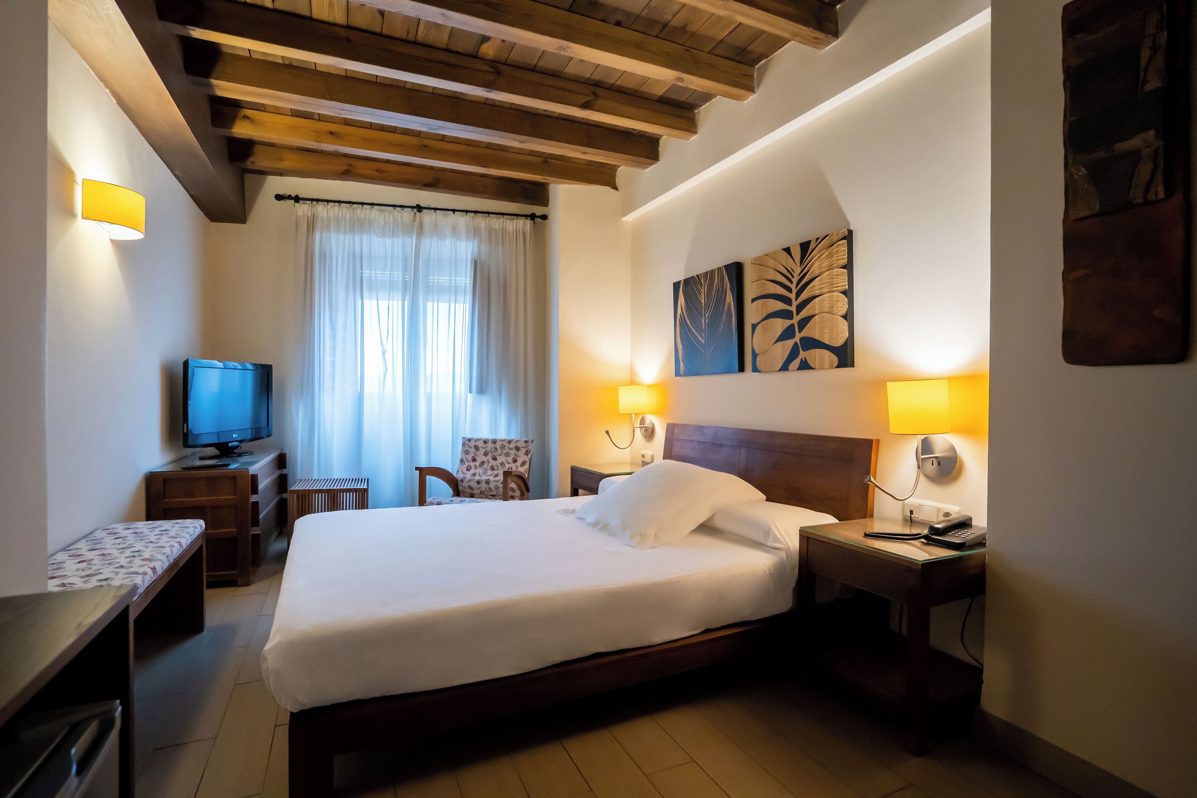 in-room safe, desk, soundproofing, cots/infant beds