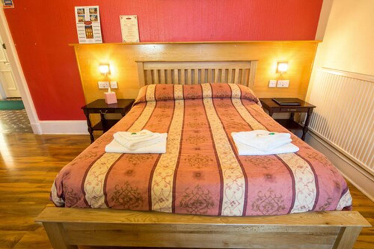 Desk, iron/ironing board (on request), travel crib, WiFi (free)