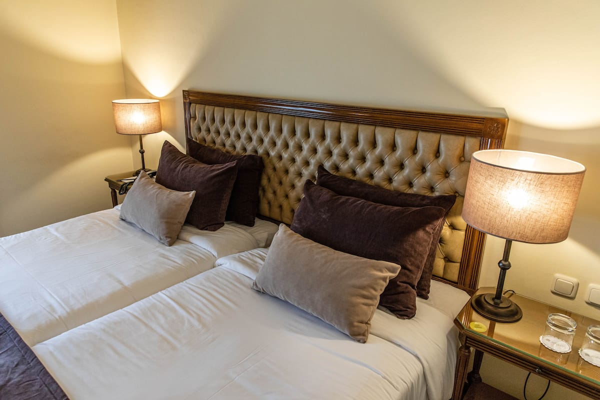 Standard Twin Room | 1 bedroom, premium bedding, in-room safe, desk